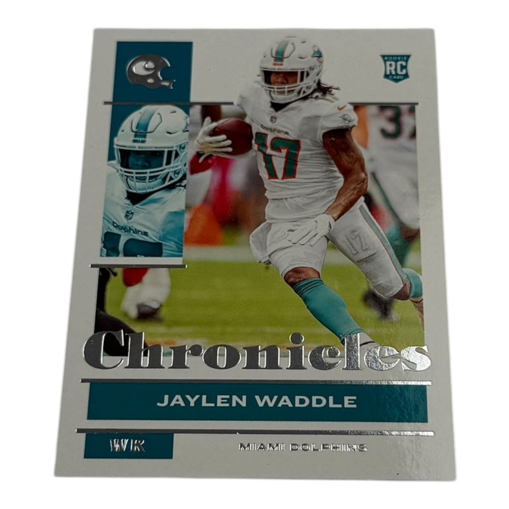 2021 Panini Chronicles Football Jaylen Waddle Rookie Card RC #76 Miami Dolphins